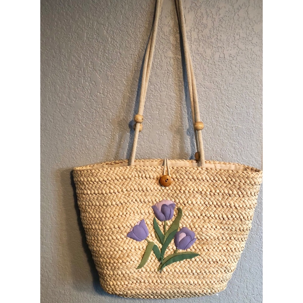 Vintage Straw Tulip Tote